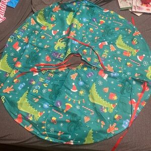Festive Christmas Tree Skirt